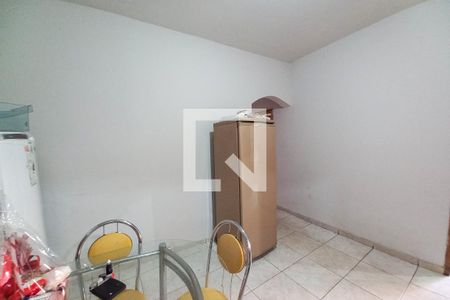 Casa à venda com 380m², 3 quartos e 2 vagas Casa à venda com 380m², 3 quartos e 2 vagasCopa