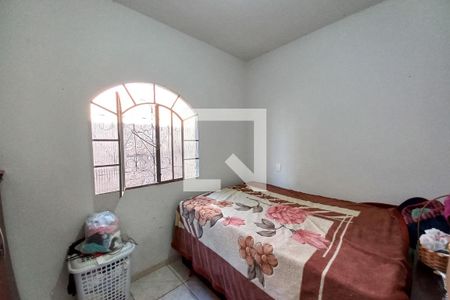 Casa à venda com 380m², 3 quartos e 2 vagas Casa à venda com 380m², 3 quartos e 2 vagasQuarto 3