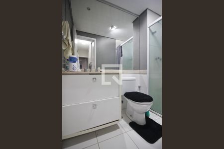 Banheiro da Suíte de apartamento para alugar com 4 quartos, 131m² em Parque do Morumbi, São Paulo