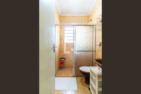 Casa à venda com 210m², 3 quartos e 2 vagas Casa à venda com 210m², 3 quartos e 2 vagasBanheiro