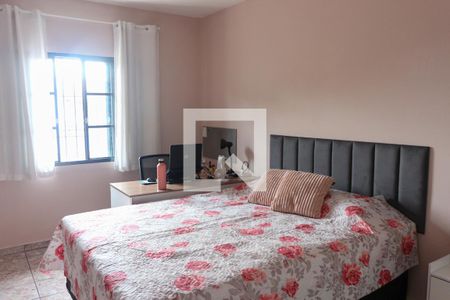 Casa à venda com 210m², 3 quartos e 2 vagas Casa à venda com 210m², 3 quartos e 2 vagasQuarto 1