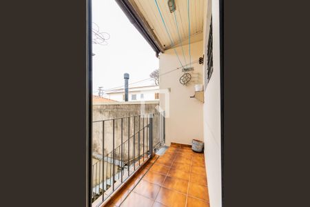 Casa à venda com 210m², 3 quartos e 2 vagas Casa à venda com 210m², 3 quartos e 2 vagasQuarto 3 - Suíte - Varanda