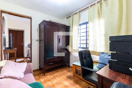 Casa à venda com 210m², 3 quartos e 2 vagas Casa à venda com 210m², 3 quartos e 2 vagasQuarto 3 - Suíte