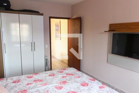 Casa à venda com 210m², 3 quartos e 2 vagas Casa à venda com 210m², 3 quartos e 2 vagasQuarto 1