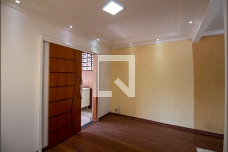Sala de casa para alugar com 2 quartos, 80m² em Brooklin, São Paulo