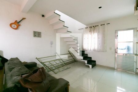 Sala  de casa de condomínio à venda com 2 quartos, 49m² em Vila Curuçá, São Paulo