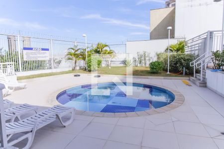 Apartamento para alugar com 77m², 2 quartos e 2 vagas Apartamento para alugar com 77m², 2 quartos e 2 vagasÁrea comum - Piscina