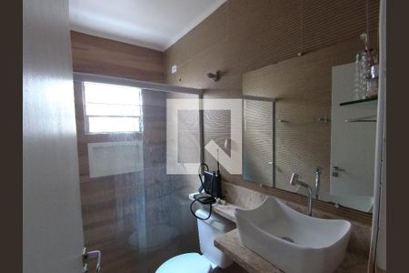 Banheiro  de casa de condomínio para alugar com 3 quartos, 90m² em Jardim Albertina, Guarulhos