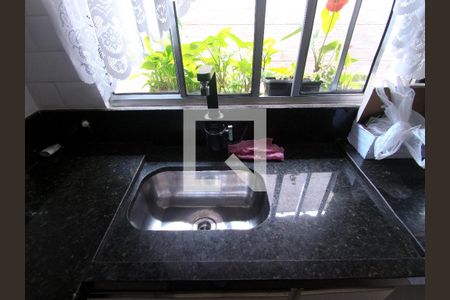 Cozinha de casa de condomínio para alugar com 3 quartos, 90m² em Jardim Albertina, Guarulhos