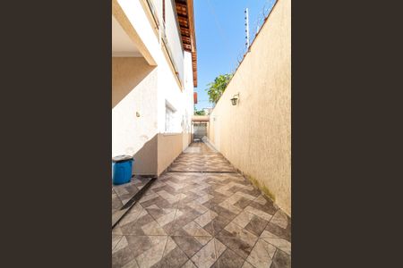 Casa à venda com 305m², 3 quartos e 6 vagas Casa à venda com 305m², 3 quartos e 6 vagasÁrea Externa