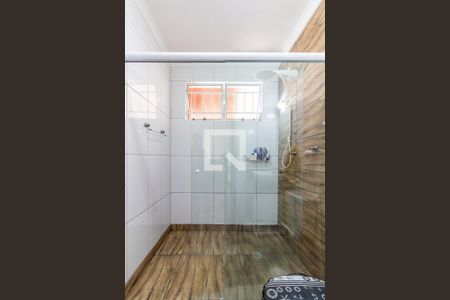 Casa à venda com 305m², 3 quartos e 6 vagas Casa à venda com 305m², 3 quartos e 6 vagasBanheiro da Suíte 1