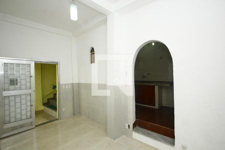 Sala de casa para alugar com 2 quartos, 75m² em Santa Teresa, Rio de Janeiro