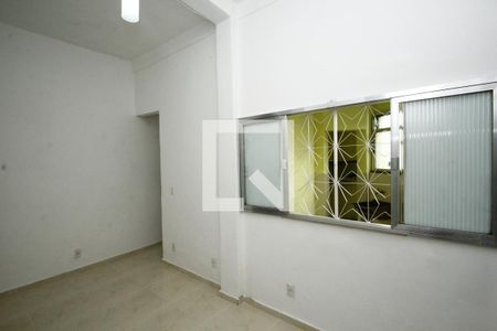 Sala de casa para alugar com 2 quartos, 75m² em Santa Teresa, Rio de Janeiro