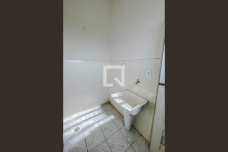 Banheiro e Lavanderia de kitnet/studio para alugar com 1 quarto, 30m² em Brás, São Paulo