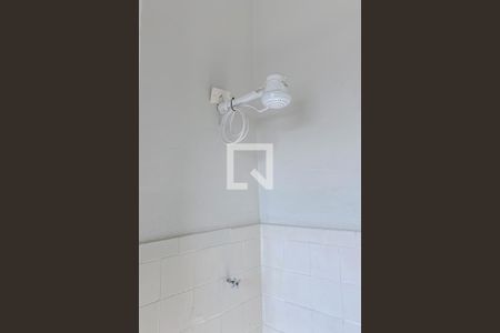 Banheiro e Lavanderia de kitnet/studio para alugar com 1 quarto, 30m² em Brás, São Paulo