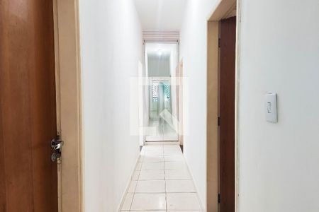 Corredor de casa para alugar com 3 quartos, 200m² em Vila Nossa Senhora das Vitórias, Mauá