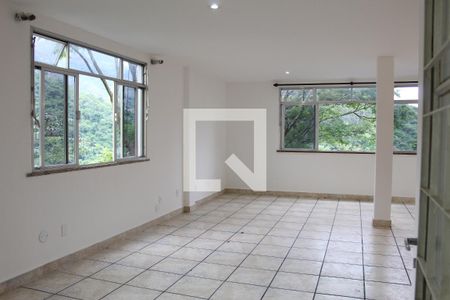 Sala de casa à venda com 3 quartos, 250m² em Freguesia (jacarepaguá), Rio de Janeiro