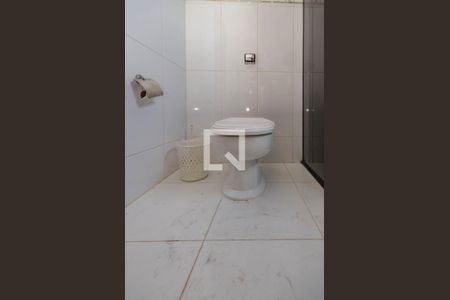 Casa à venda com 360m², 4 quartos e 2 vagasBanheiro Social piso 2