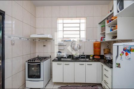 Casa à venda com 360m², 4 quartos e 2 vagasCozinha