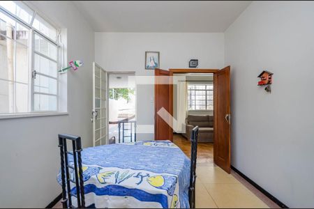 Casa à venda com 360m², 4 quartos e 2 vagasSala 2
