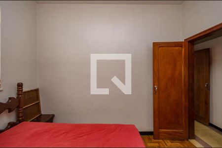 Casa à venda com 360m², 4 quartos e 2 vagasQuarto 2