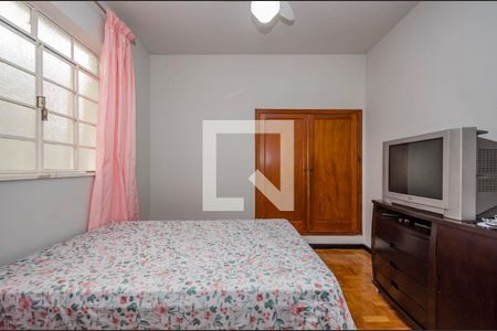 Casa à venda com 360m², 4 quartos e 2 vagasQuarto 1