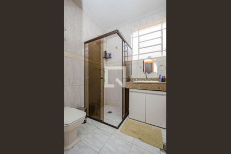 Casa à venda com 360m², 4 quartos e 2 vagasBanheiro Social 1