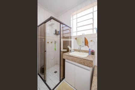 Casa à venda com 360m², 4 quartos e 2 vagasBanheiro Social 1