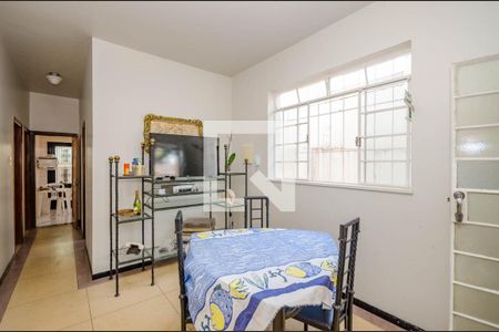 Casa à venda com 360m², 4 quartos e 2 vagasSala 2