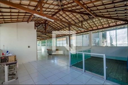 Casa à venda com 360m², 4 quartos e 2 vagasSala piso 2