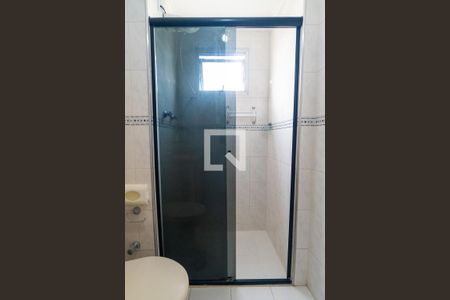 Apartamento à venda com 53m², 2 quartos e 1 vaga Apartamento à venda com 53m², 2 quartos e 1 vagaBanheiro