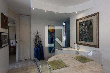 Apartamento à venda com 45m², 1 quarto e 1 vaga Apartamento à venda com 45m², 1 quarto e 1 vagaSala