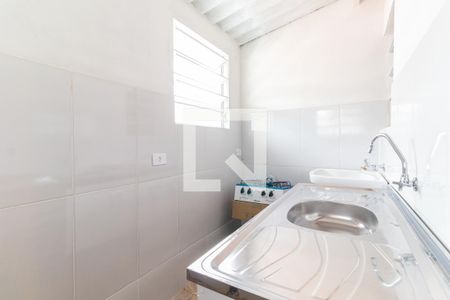Cozinha e Área de Serviço de casa de condomínio para alugar com 1 quarto, 66m² em Socorro, São Paulo