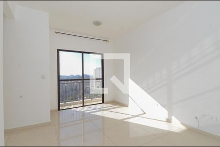 Sala de apartamento à venda com 2 quartos, 60m² em Portal dos Gramados, Guarulhos