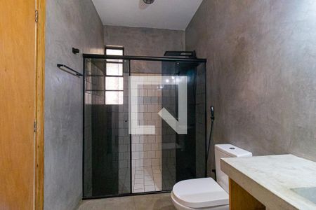 Apartamento para alugar com 120m², 3 quartos e sem vagaBanheiro