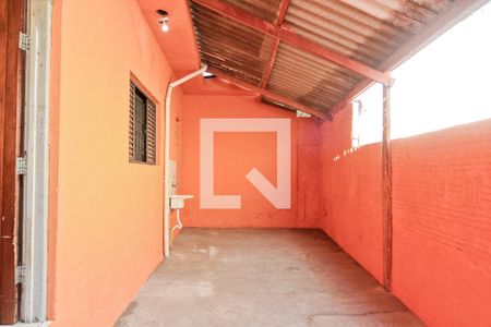 Casa para alugar com 70m², 2 quartos e 1 vagaÁrea de Serviço