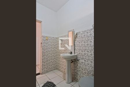 Casa para alugar com 70m², 2 quartos e 1 vagaBanheiro