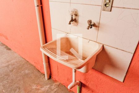 Casa para alugar com 70m², 2 quartos e 1 vagaÁrea de Serviço