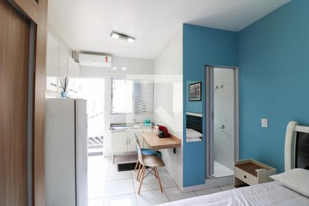Sala/Cozinha de kitnet/studio para alugar com 1 quarto, 18m² em Santo Amaro, São Paulo