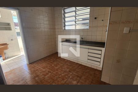 Apartamento para alugar com 110m², 3 quartos e sem vaga Apartamento para alugar com 110m², 3 quartos e sem vagaCozinha