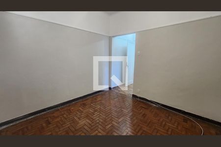 Apartamento para alugar com 110m², 3 quartos e sem vaga Apartamento para alugar com 110m², 3 quartos e sem vagaSuíte