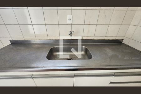 Apartamento para alugar com 110m², 3 quartos e sem vaga Apartamento para alugar com 110m², 3 quartos e sem vagaCozinha - Torneira