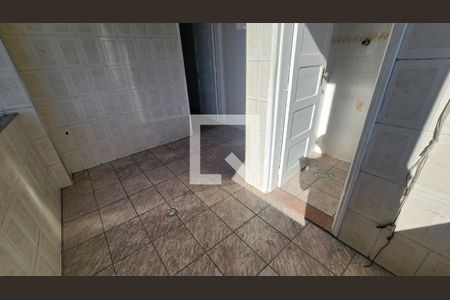 Apartamento para alugar com 110m², 3 quartos e sem vaga Apartamento para alugar com 110m², 3 quartos e sem vagaÁrea de Serviço