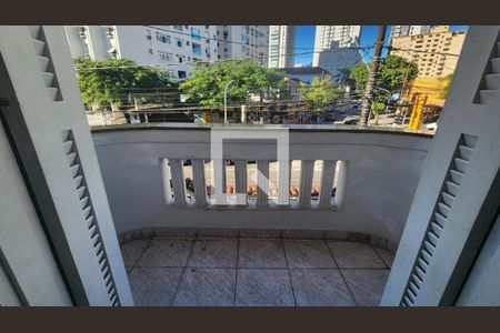 Varanda de casa de condomínio para alugar com 3 quartos, 110m² em Pompéia, Santos