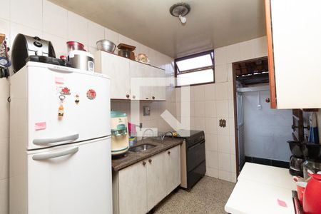 Casa à venda com 122m², 3 quartos e 2 vagasCozinha