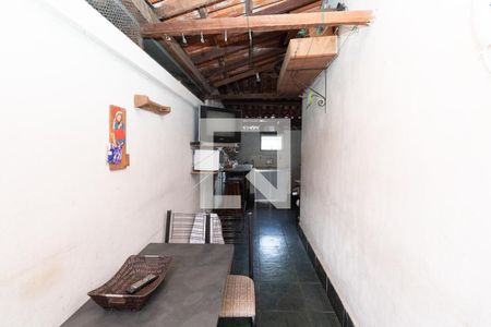 Casa à venda com 122m², 3 quartos e 2 vagasÁrea de Serviço