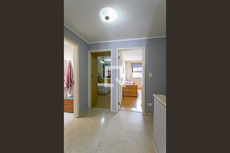 Casa à venda com 173m², 3 quartos e 2 vagasCorredor