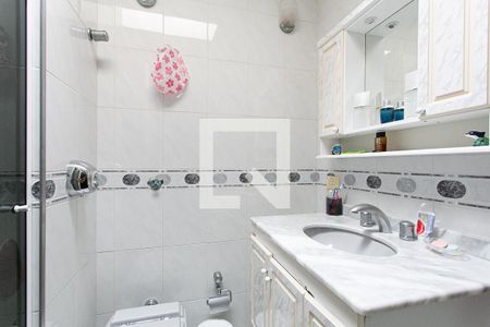 Casa à venda com 173m², 3 quartos e 2 vagasBanheiro do Corredor