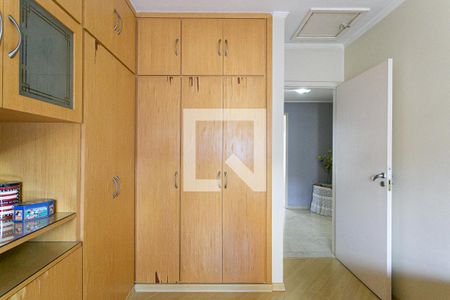 Casa à venda com 173m², 3 quartos e 2 vagasQuarto 2