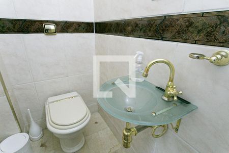 Casa à venda com 173m², 3 quartos e 2 vagasLavabo